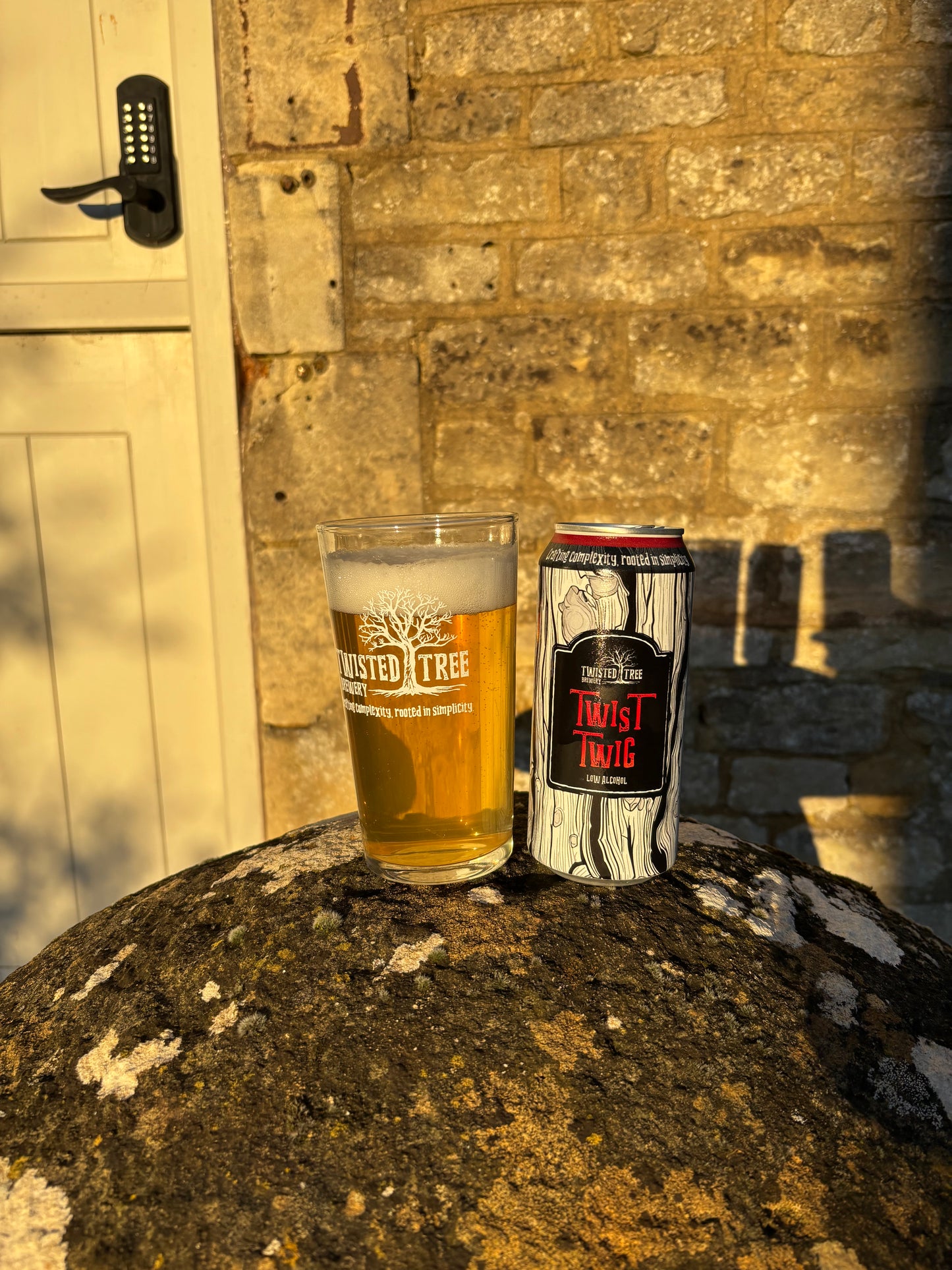 Twist Twig (Low ABV)