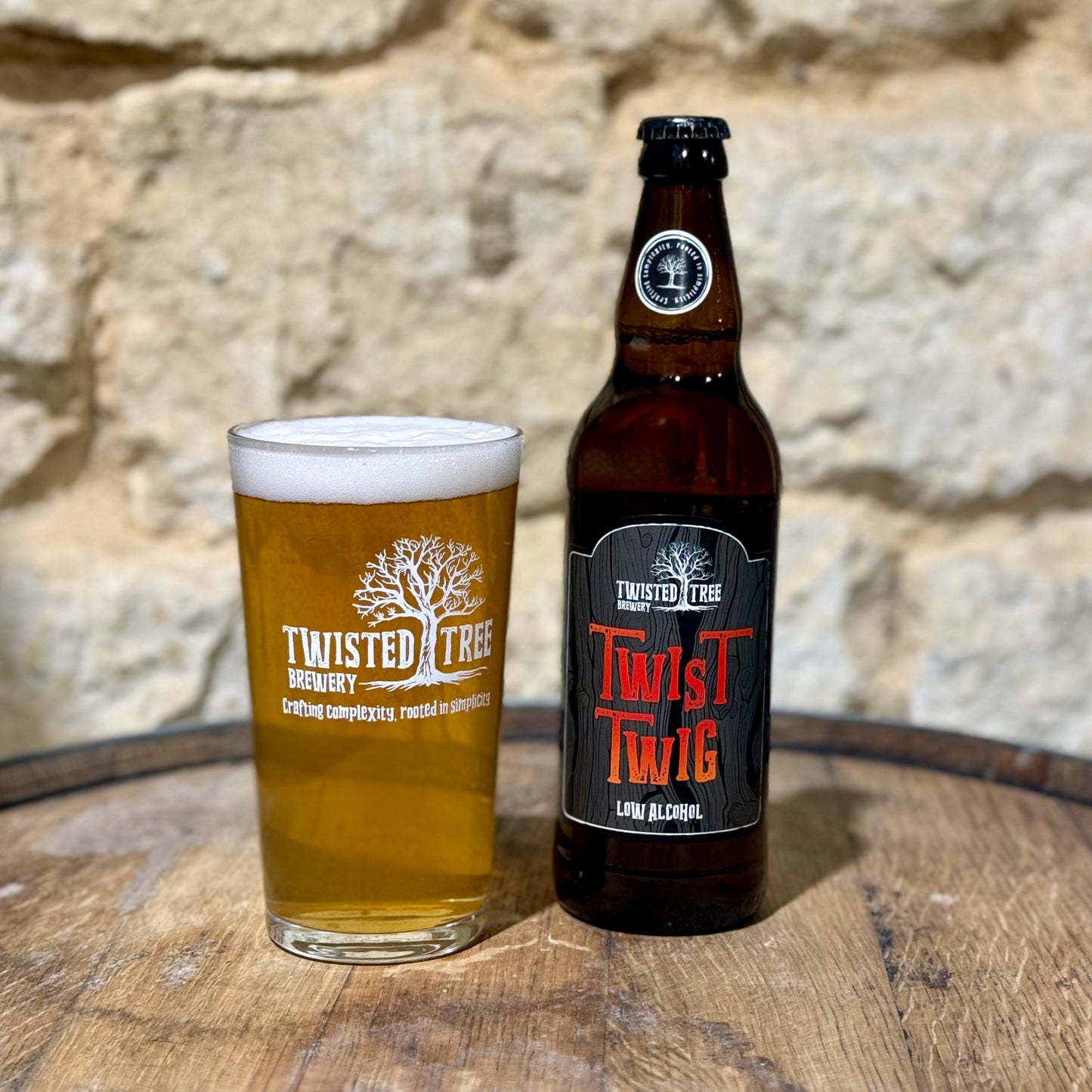 Twist Twig Bottle Gift Set + Pint Glass